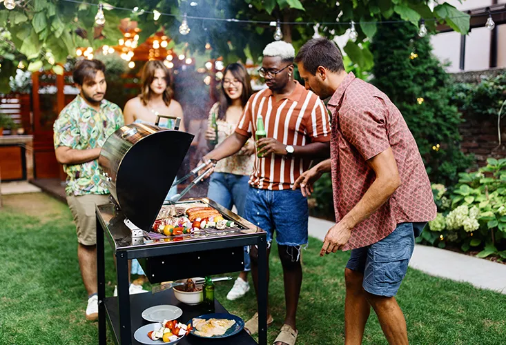 4 Smart Ways to Save on Summer Cookouts