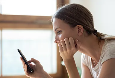 How to Spot Fake Bank Texts: Scam Red Flags to Know