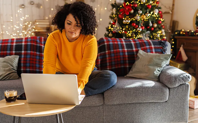 Holiday Shopping Scams to Watch For This Cyber Monday